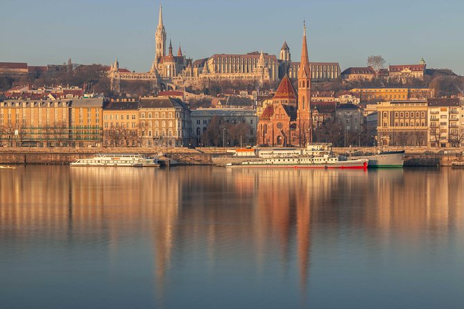 4 hours long private minivan tour in Budapest - The Opera House and the final city impression