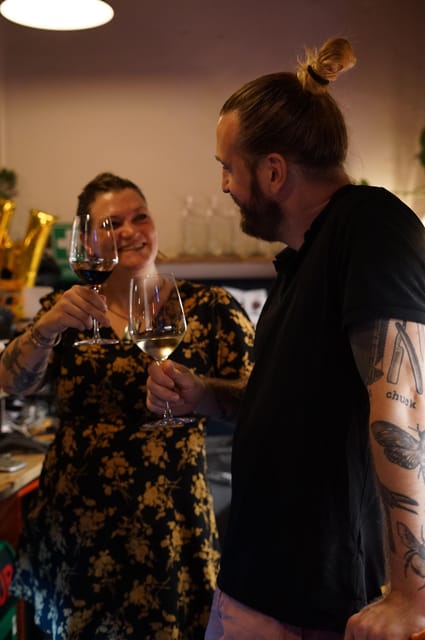 8-Tier Hungarian Wine Tasting in a Cozy Downtown Wine Bar - Why Hungarian wine is worth two hours of your Budapest trip