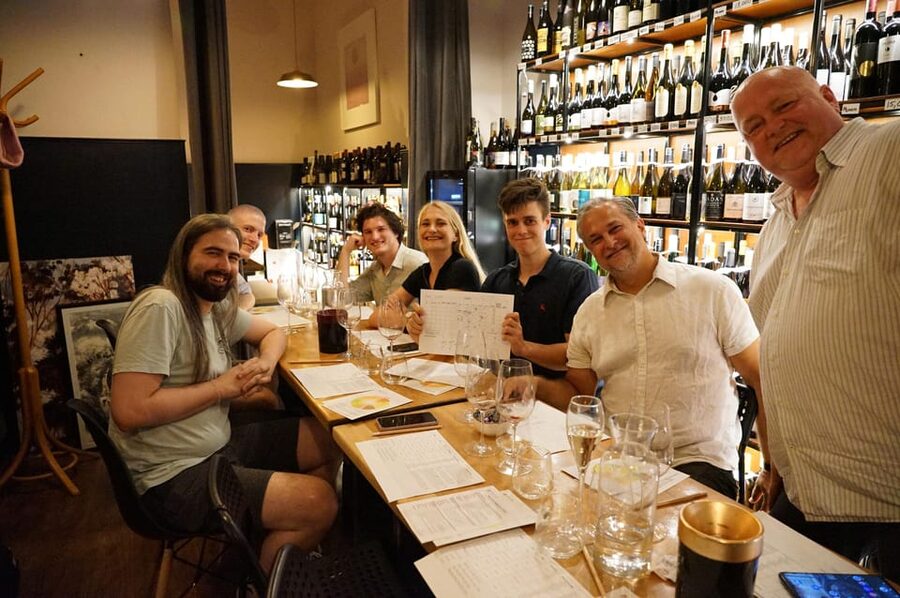 8-Tier Hungarian Wine Tasting in a Cozy Downtown Wine Bar - Who will enjoy Bortodoor most?