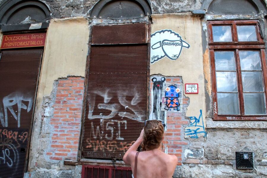 Alternative Budapest Walking Tour - Why this Budapest walk feels different