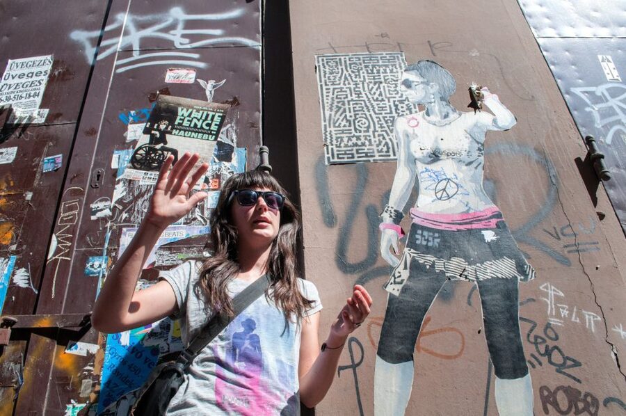 Alternative Budapest Walking Tour - Reading street art in the Jewish Quarter