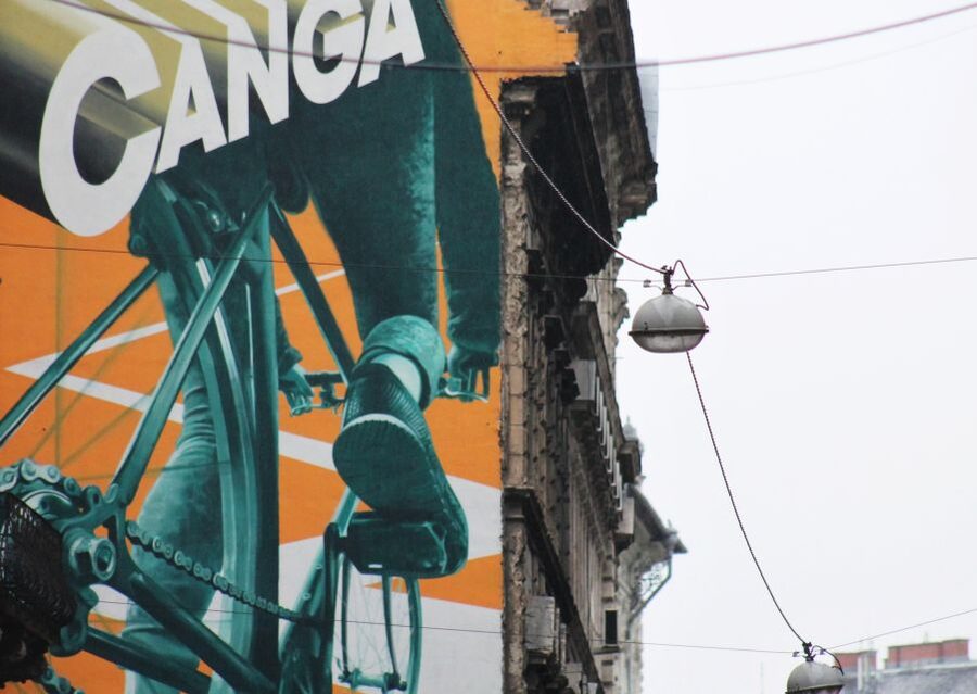 Alternative Budapest Walking Tour - Understanding ruin bars beyond the nightlife