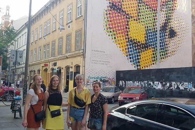 Alternative Street Art Free Walking Tour of Budapest - The price is excellent, with one important catch