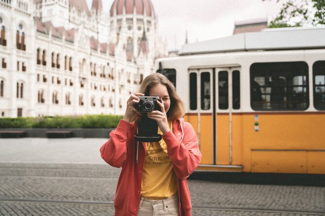Analog Photo Trip - Why an analog camera changes a Budapest walk