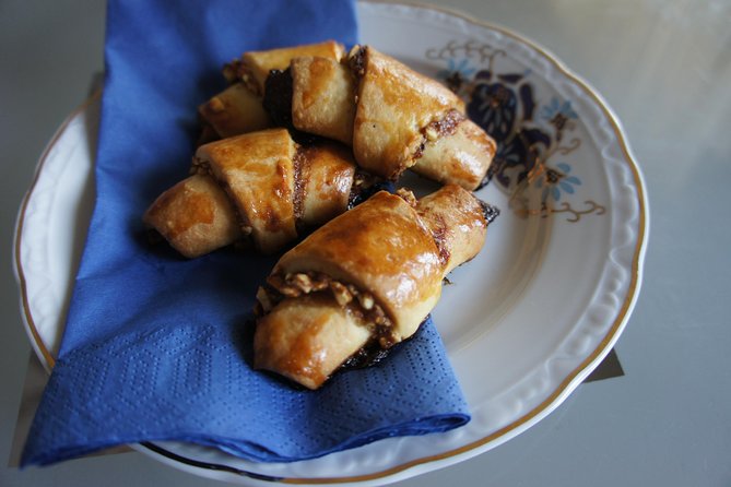 Authentic Jewish Cooking Class by a Professional chef - Starting with egg paté and challah