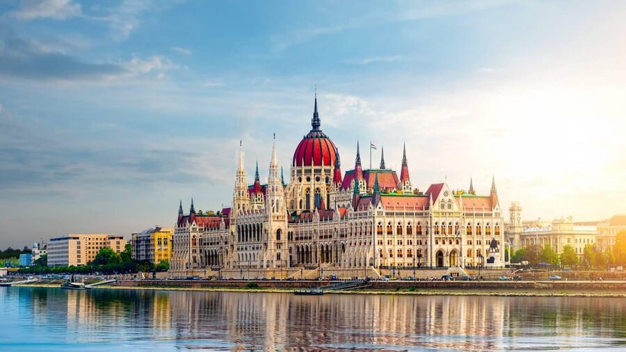 Best of Budapest: Private Walking Tour with a Local - Making the most of a two-hour route