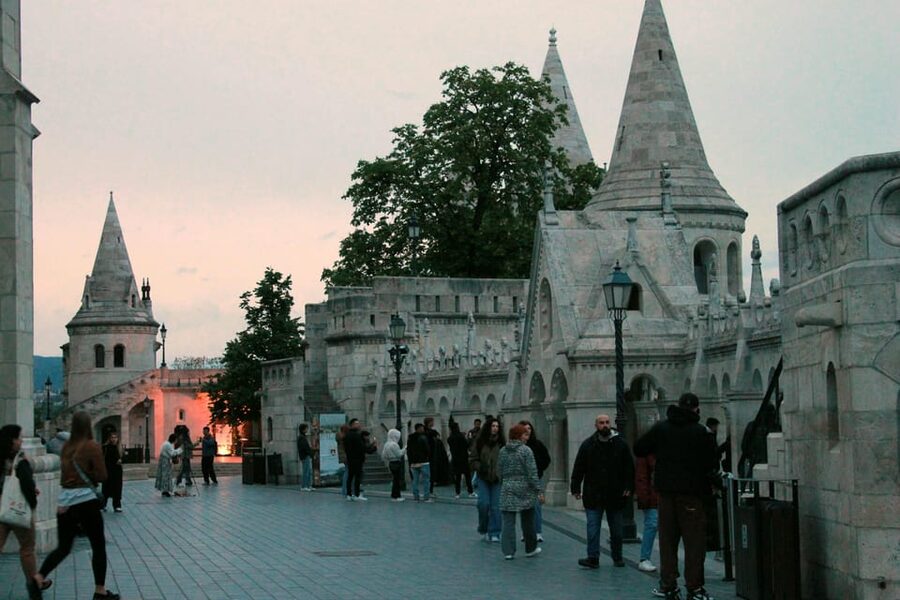 BloodThirsty Hungary: Walking tour & Dark Historical Stories - Ősforrás and views across the district