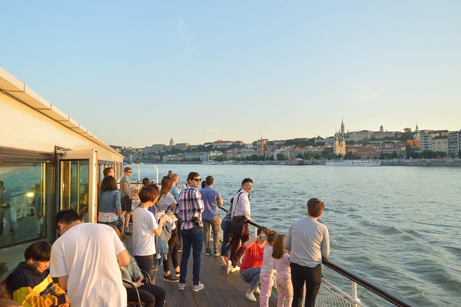 Booze Cruise Budapest Sightseeing Danube Cruise - Starting at Akadémia 3. ponton