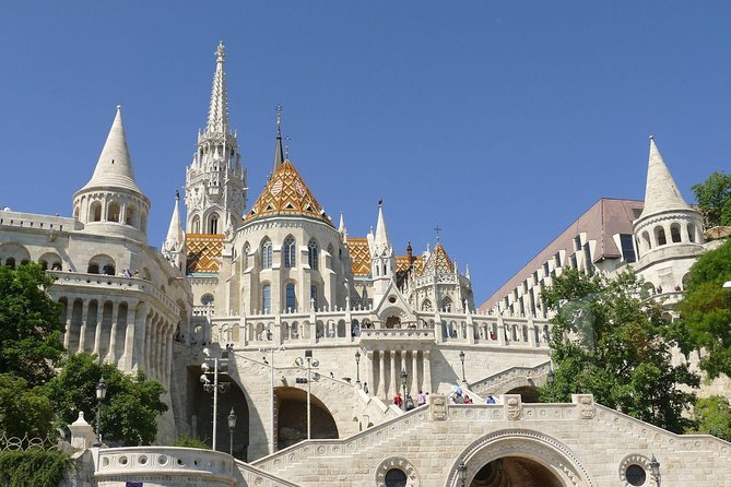 Buda Castle Private Walking Tour: A Kingdom of Many Nations - Sándor Palace and the modern Hungarian state