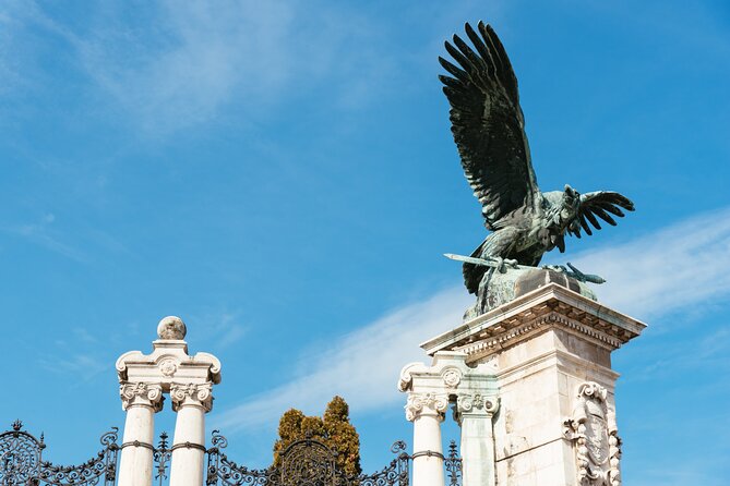 Buda Castle's Secrets with a Historian - Sándor Palace and the working side of Castle Hill