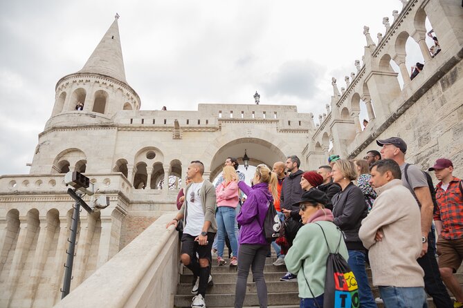 Buda Castle Tour: Fisherman's bastion and hidden gems - Sándor Palace, the Carmelite Monastery, and modern government