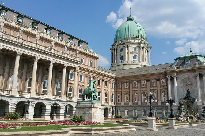Buda Castle Walking Tour: A Kingdom of Many Nations - Fisherman’s Bastion and the best city views