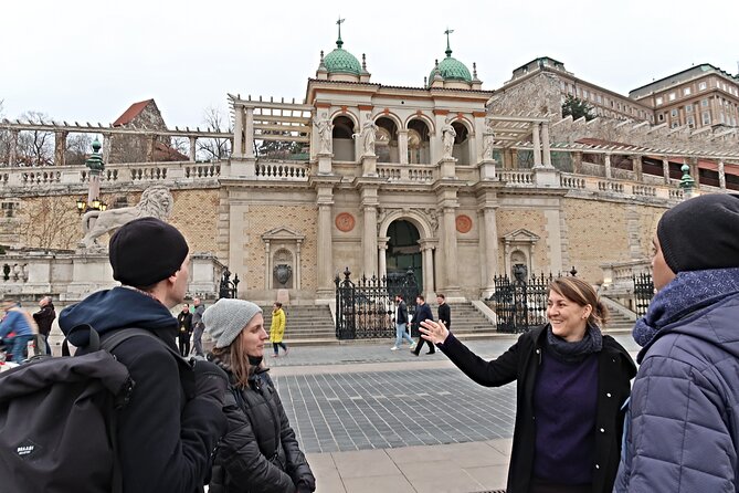 Buda Castle Walking Tour: A Kingdom of Many Nations - Sándor Palace and Hungary’s modern state