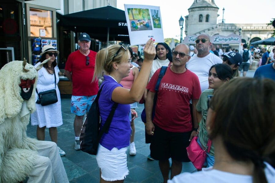 Buda Castle Walking Tour: Fishermans Bastion - Royal Palace - What the guides add