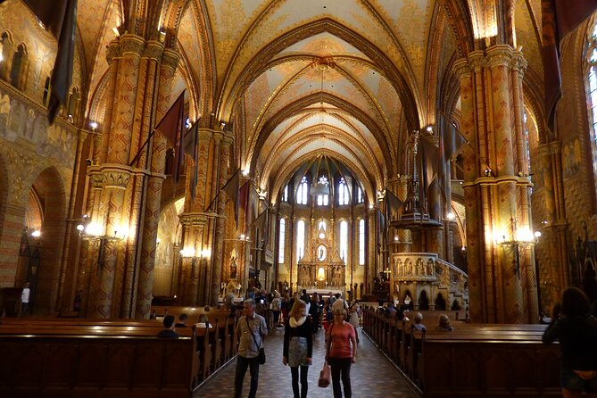 Buda Castle Walking Tour with Matthias church entry, Cake&Coffee - Matthias Church and the value of going inside