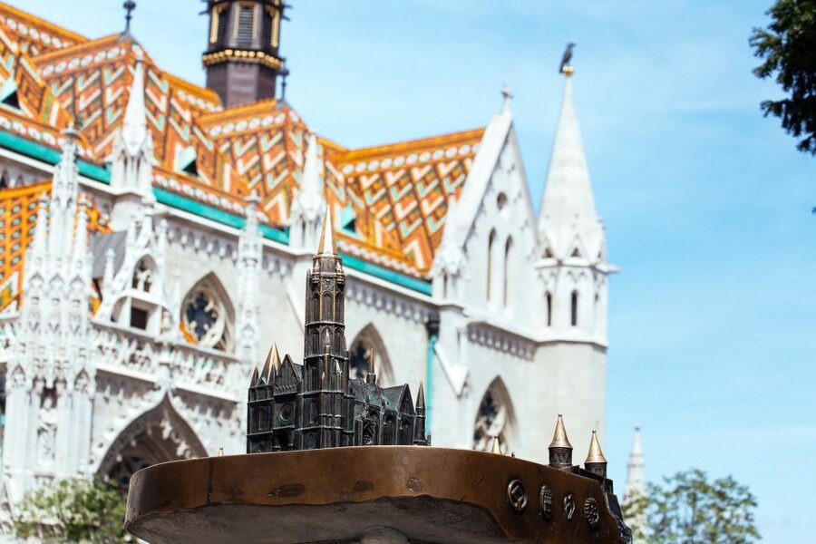 Budapest: 1.5-Hour Private Kick-Start Tour with a Local - Starting at Budapest’s White Church