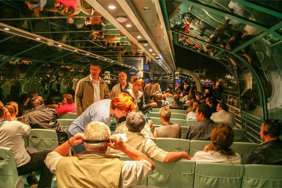 Budapest: 1-Hour Evening Sightseeing Cruise with Drink - Is $28 good value?