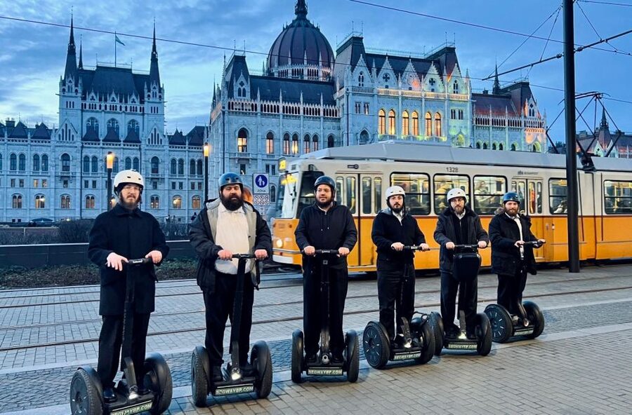 Budapest: 1 Hour Instagram Segway Tour - Key points at a glance