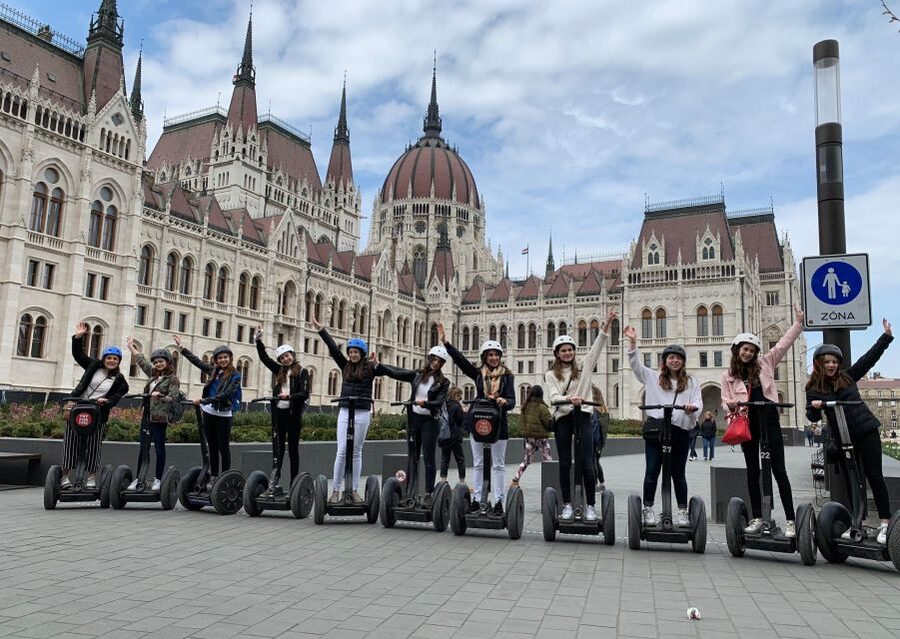 Budapest: 1 Hour Segway Tour - Parliament Hightails - Shoes on the Danube Bank