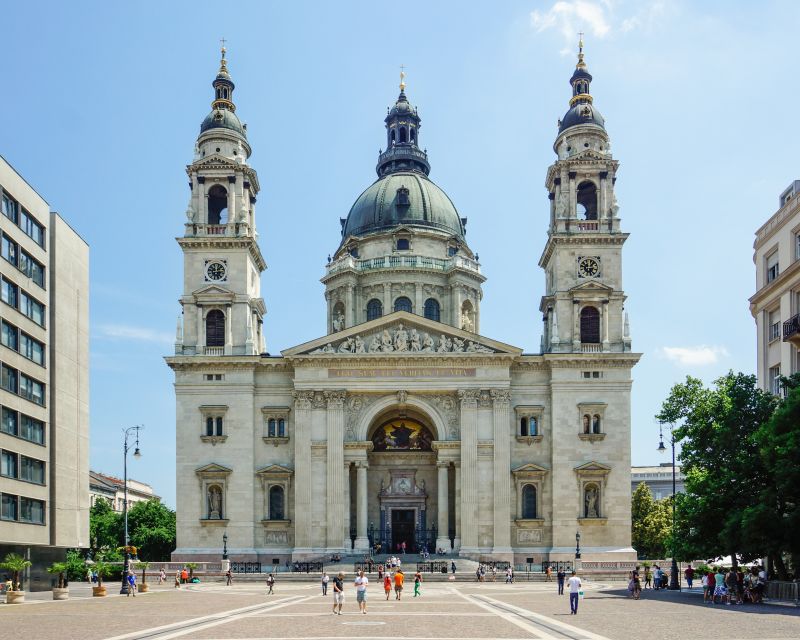 Budapest: 3-hour City Tour with Castle Walk + 1-hour Cruise - Heroes’ Square and the Pest-side highlights