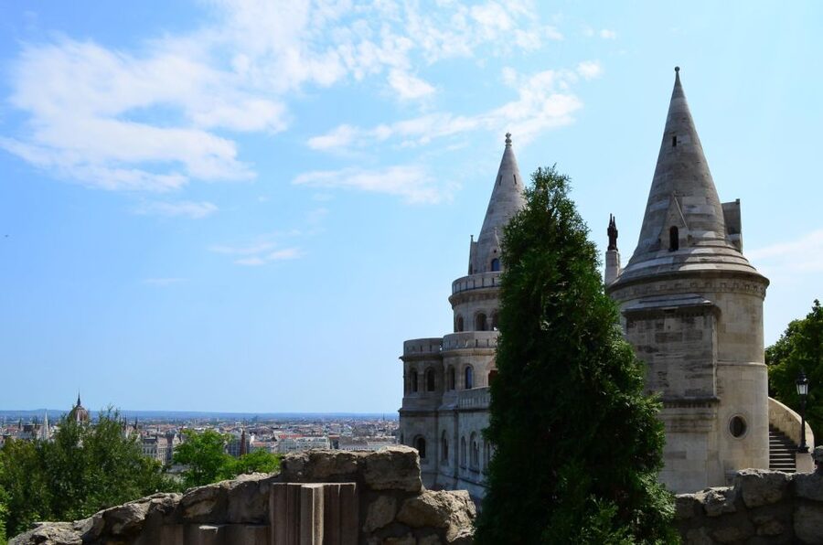 Budapest: 3-Hour Grand City Tour and Castle Walk - Walking Castle Hill and Fisherman’s Bastion