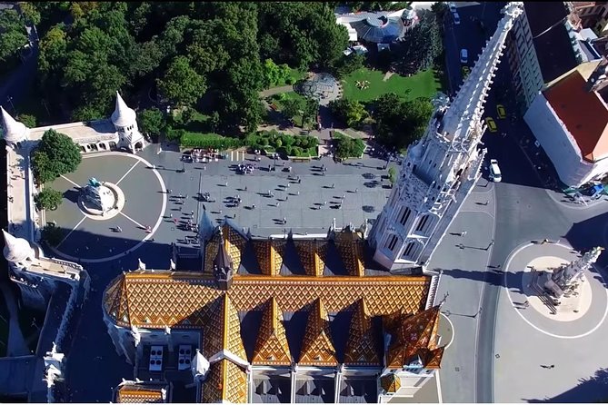 Budapest: 3-Hour Live-guided Bus Tour and 1-hour River Cruise - What the bus ride is really like