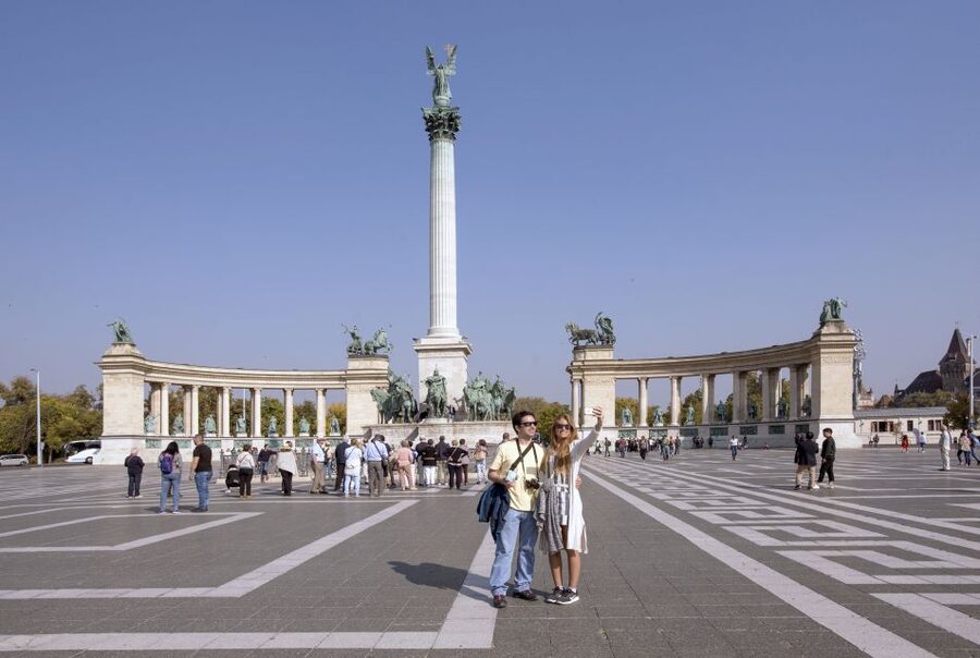 Budapest: 3-Hour Trabant Sightseeing Tour - Who should book this Trabant tour?