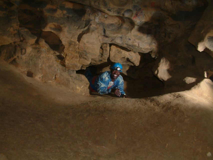 Budapest: Adventure Caving Tour with Guide - Tight spaces and claustrophobia