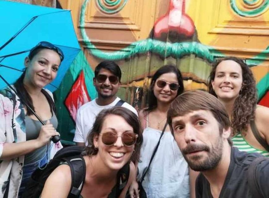Budapest: Alternative Street Art & Jewish Tour - What the guides add to the walk