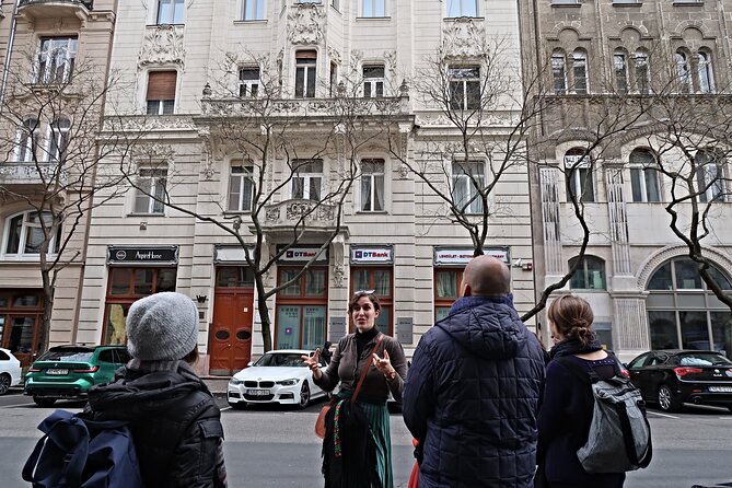 Budapest Art Nouveau Walking Tour - Thonet House and the importance of ceramic tiles