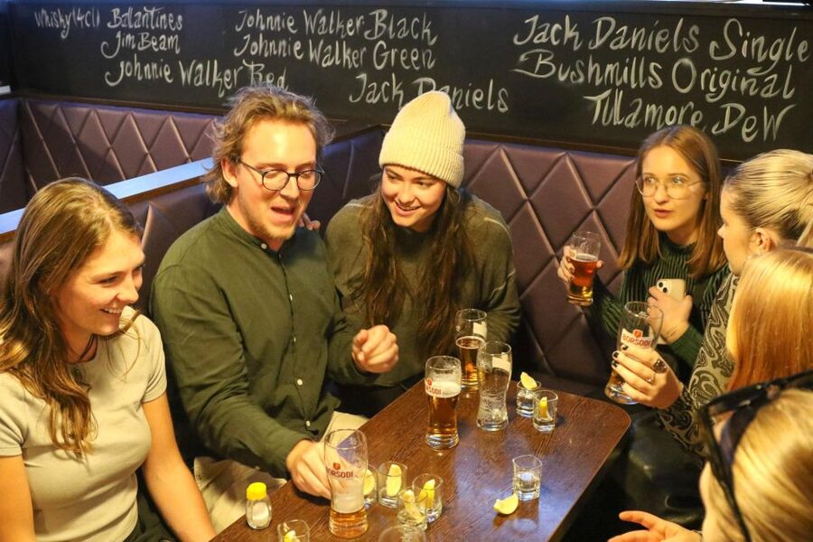 Budapest: Bar Crawl Tour with Local Drinks - Klauzál tér and the first taste of Budapest nightlife