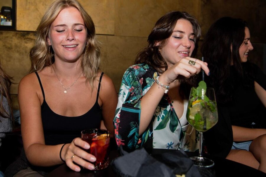 Budapest: Bar Crawl with a Local Guide - Stop 4: Király utca 56 and Hungarian cocktail traditions