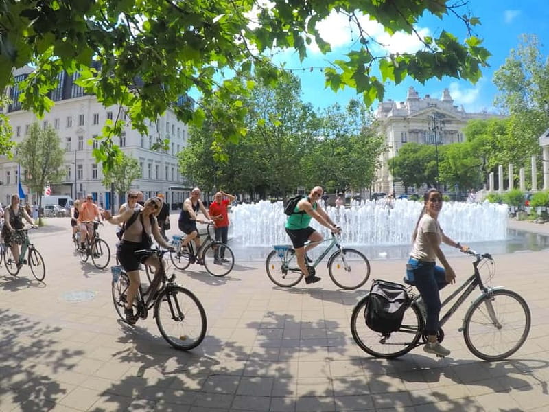 Budapest Bike Tour with a Hungarian Goulash - Starting in the Jewish Quarter
