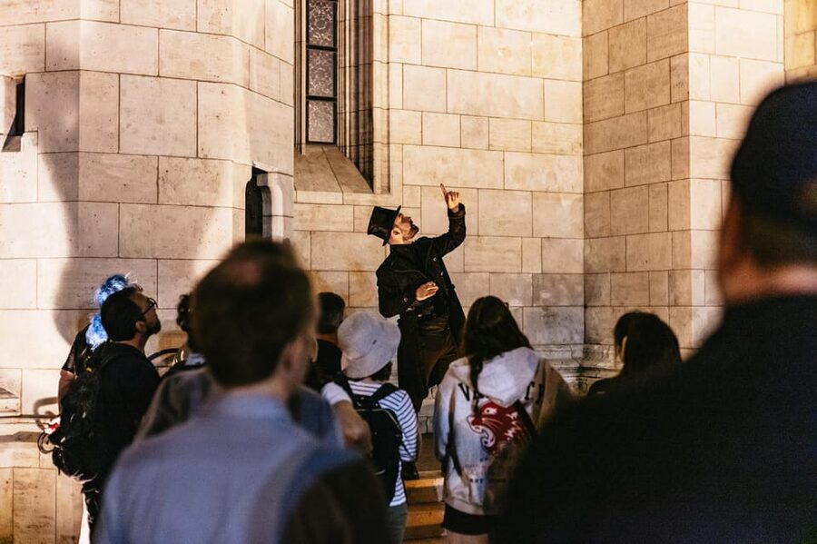 Budapest: Buda Castle District Vampires and Myths Night Tour - Buda Castle and the story of its rulers