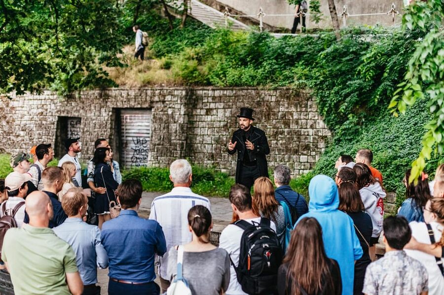 Budapest: Buda Castle District Vampires and Myths Night Tour - Matthias Fountain and the tales of the court