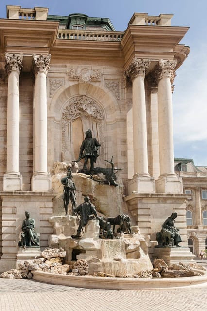 Budapest: Buda Castle Walking Tour & Folk Music Performance - Matthias Church and Fisherman’s Bastion
