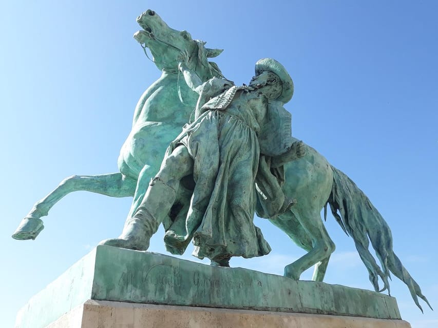 Budapest: Buda Castle Walking Tour & Folk Music Performance - Is $58 good value?