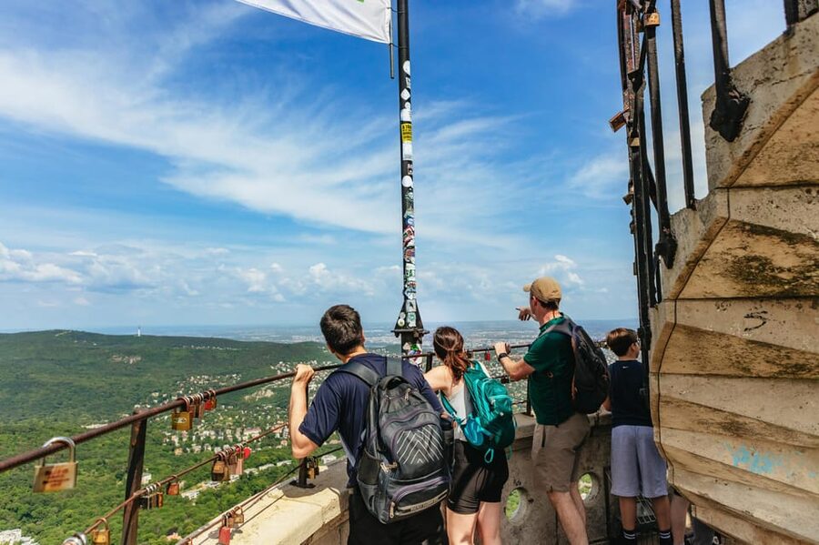 Budapest: Buda Hills Guided Hiking Tour with Optional Lunch - Kis-Hárs Hill and the second panorama