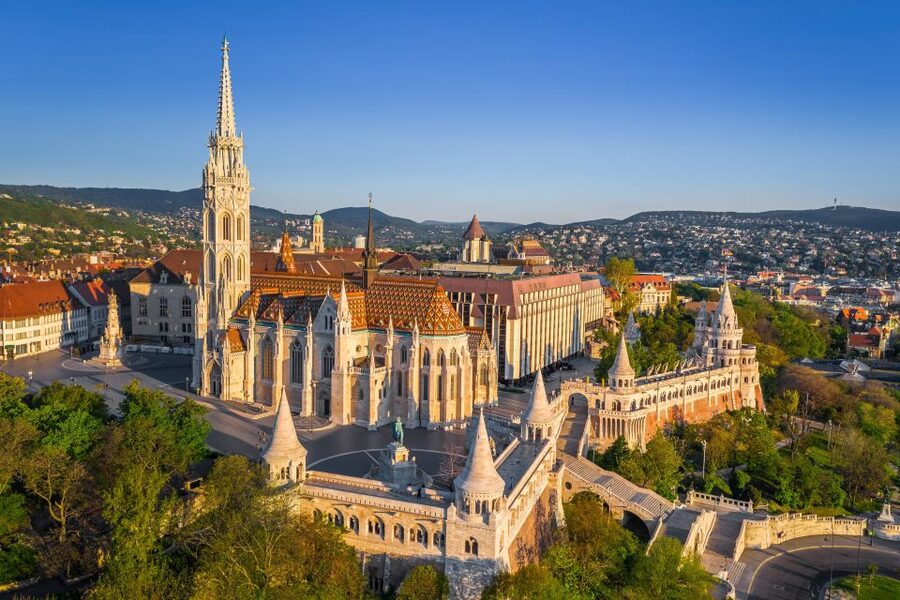 Budapest: Buda Walking Tour - Timing, weather, and who should book