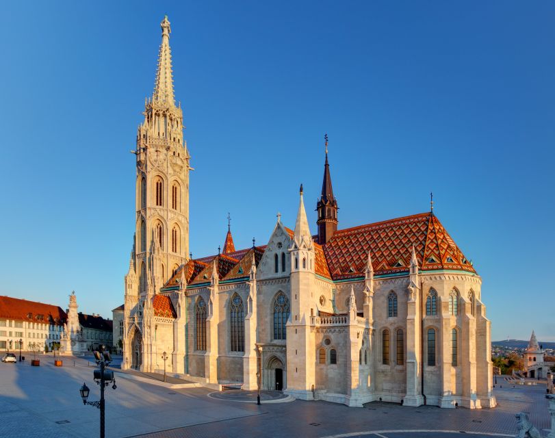 Budapest: Buda Walking Tour - Meeting at the Holy Trinity Column