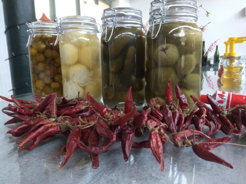 Budapest: Central Market Hall Guided Food Tour with Tastings - Beginning at Sóház utca 2