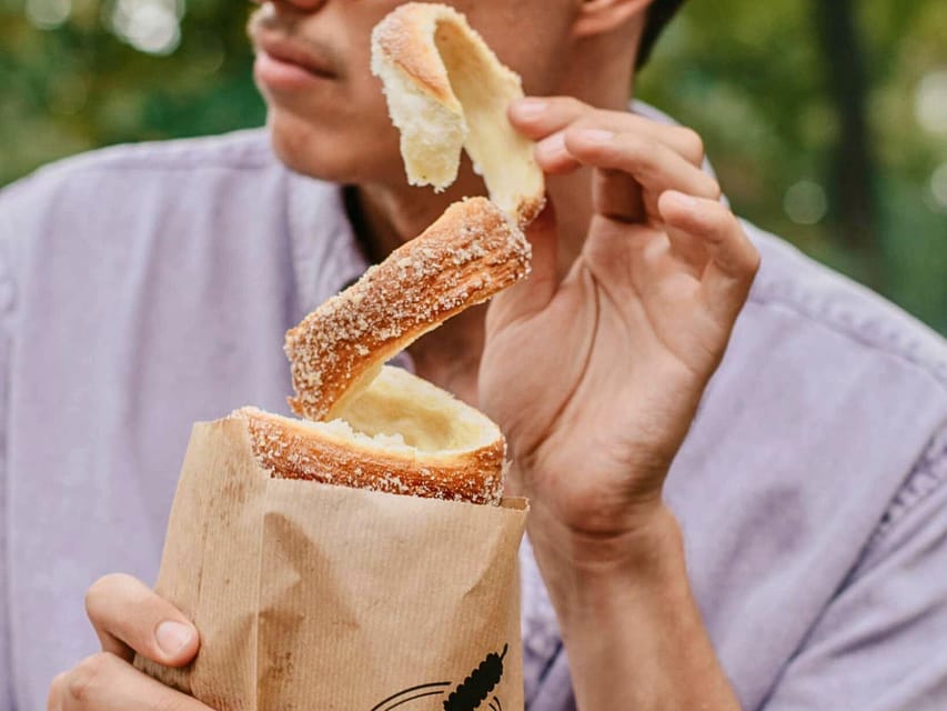 Budapest: Chimney Cake Workshop in City Park - A clear one-hour route from dough to dessert