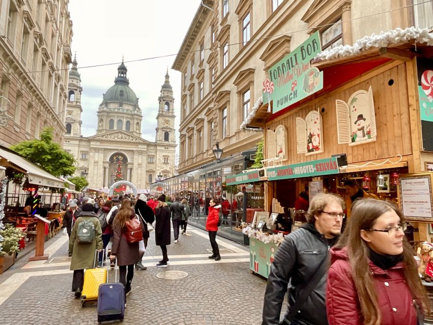 Budapest: Christmas Market Guided Walking Tour with Tastings - Booking details that matter