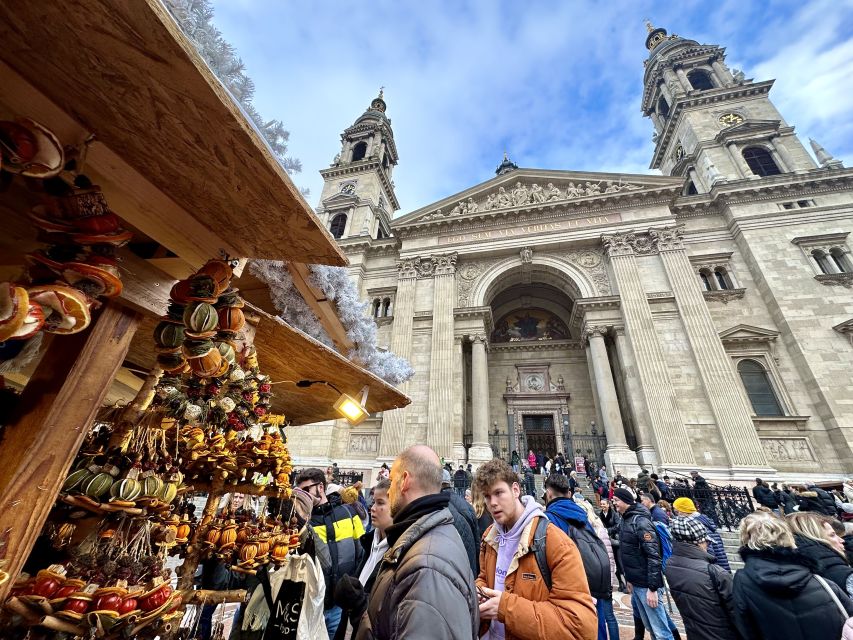 Budapest: Christmas Market Guided Walking Tour with Tastings - Ending at a historic coffee house