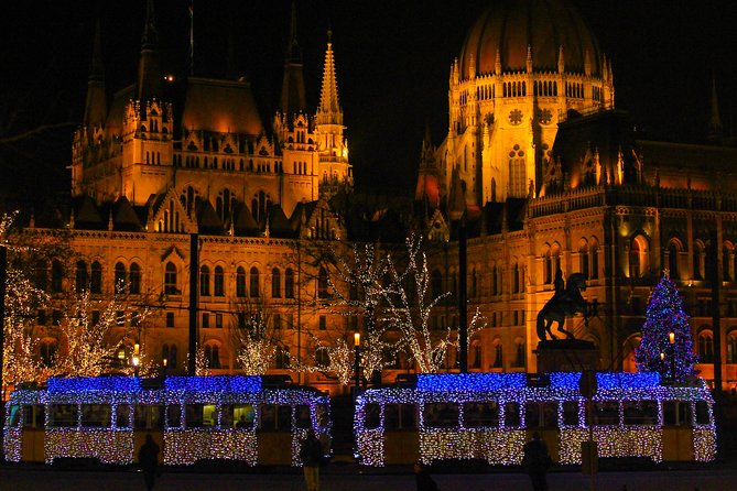 Budapest Christmas Walking Tour & Entry to St Stephen's Basilica - From the Opera House to Andrássy Avenue
