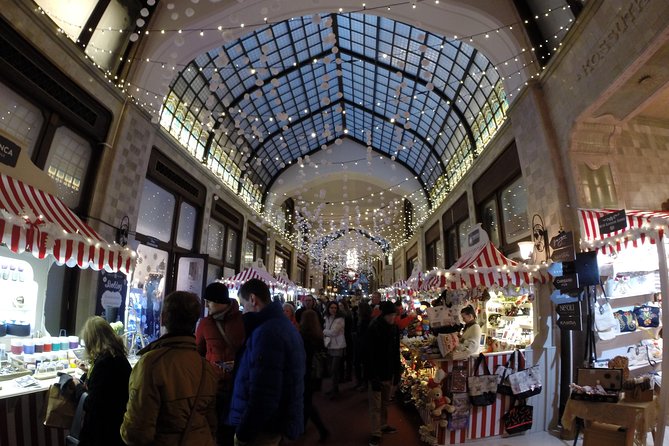 Budapest Christmas Walking Tour & Entry to St Stephen's Basilica - The Danube, Little Princess, and Chain Bridge