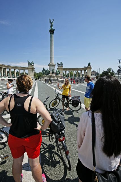 Budapest: City Bike Tour with Coffee Stop - Danube views and the Castle District panorama