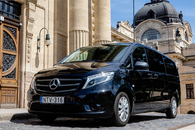Budapest City - Budapest Airport Transfer - Inside the car: comfort without fuss