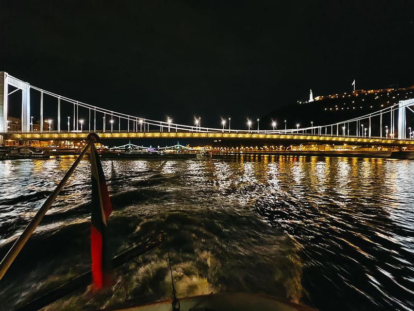 Budapest: City Highlights Cruise with Welcome Drink - The route from Margaret Bridge to Parliament