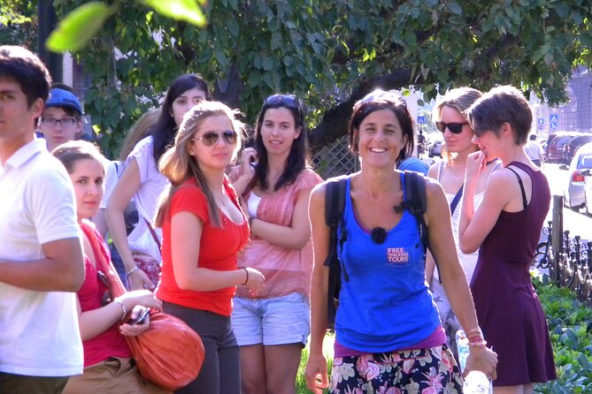 Budapest City Landmarks Walking Tour in 2 Hours - The Danube promenade and the best views